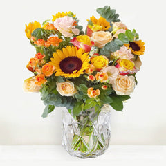 Subscription plan for luxury seasonal flowers.